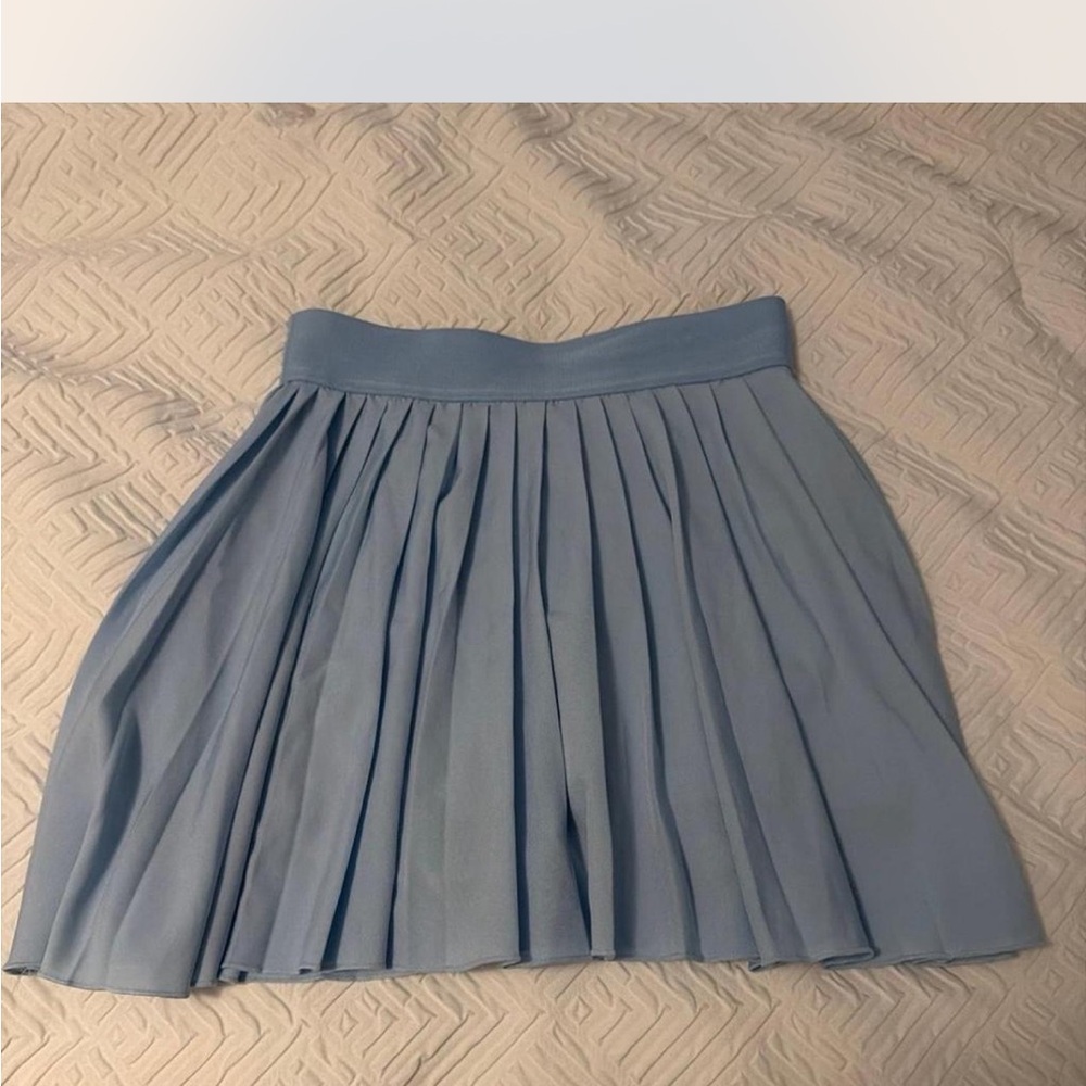 TNA Pleated athletic skirt size xs!